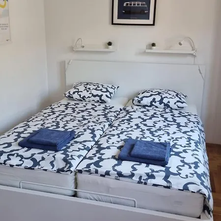 Old Harbour Apartment *